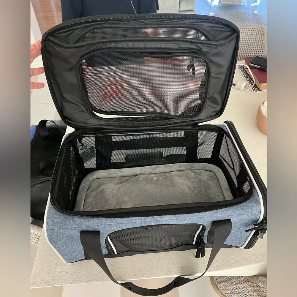 Petskd Top-Expandable Pet Carrier